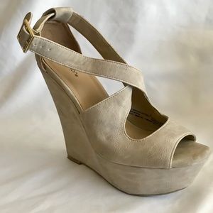 Wedge Sandals Size 6